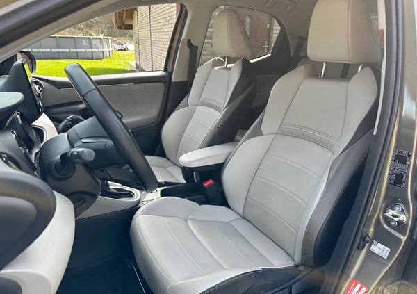 Toyota Yaris cena 75900 przebieg: 48557, rok produkcji 2020 z Biała małe 781